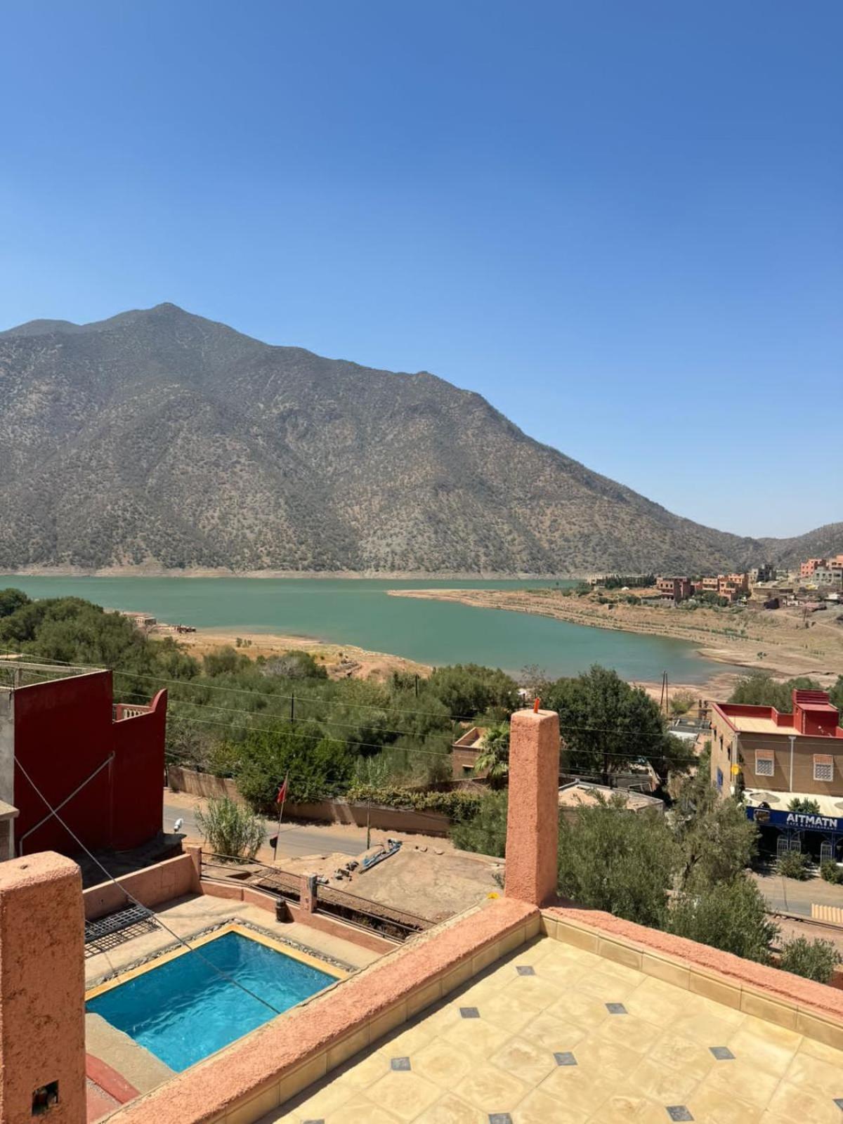 Riad Diwane Уирган Номер фото