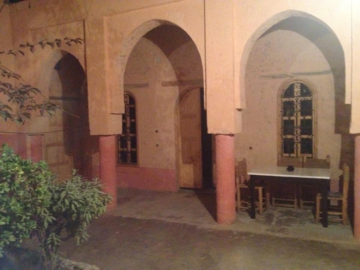 Riad Diwane Уирган Экстерьер фото